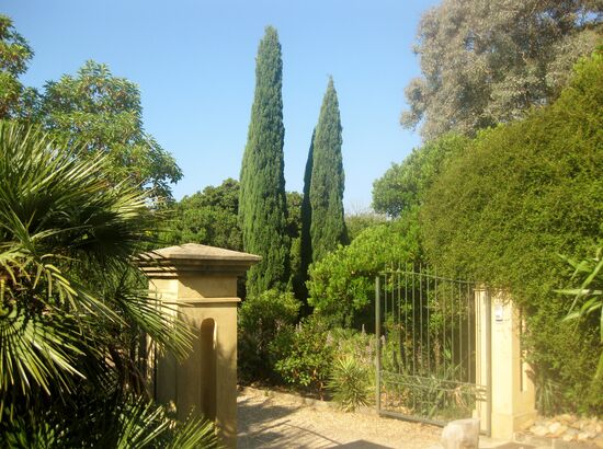 Der Eingang zum Garten