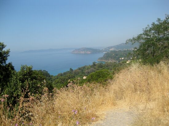 Blick auf die Küste vom Jardin