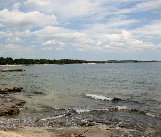 Felsenstrand bei Rovinj