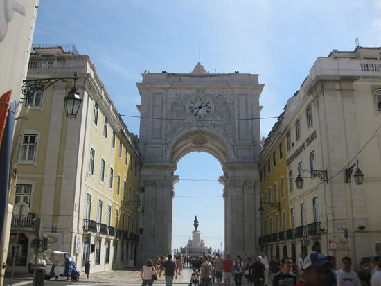 Blick auf das Reiterstandbild von König José I.