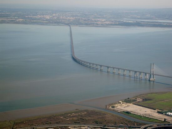 Ponte de Vasco da Gama