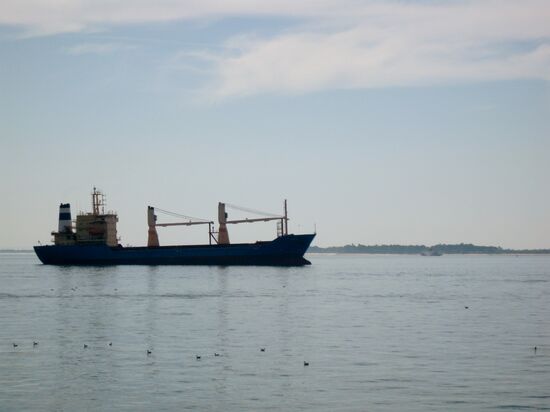 Im Hintergrund die Halbinsel Troia