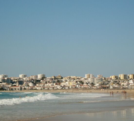 Blick auf Lagos vom Praia Meia