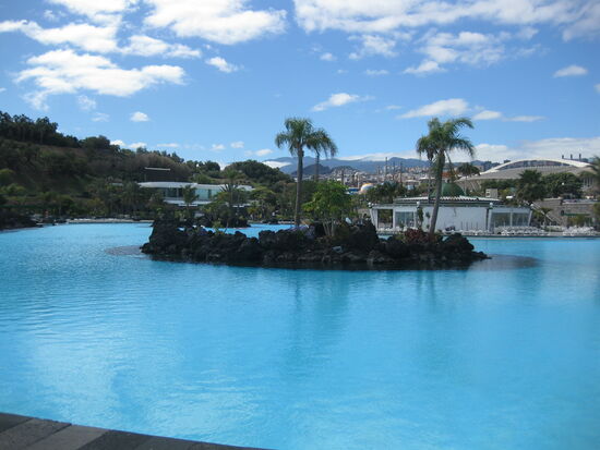 Im Meerwasserschwimmbad