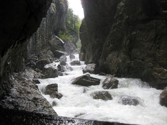 Auch hier zischt und brodelt es schon