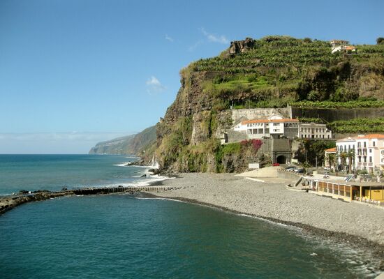 Der kleine Kieselstrand