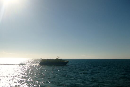 Gegenverkehr im Gegenlicht