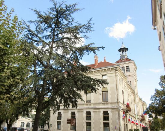Hotel de Ville