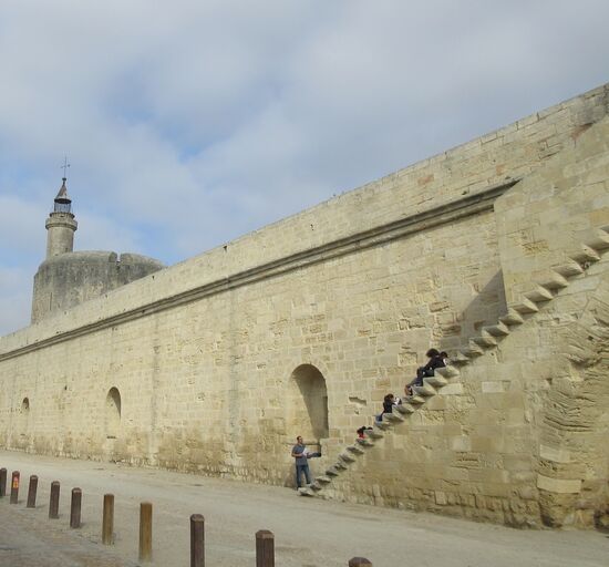 Stadtmauer und Turm Constance