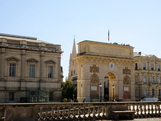 Arc de triomphe und Palais de Justice