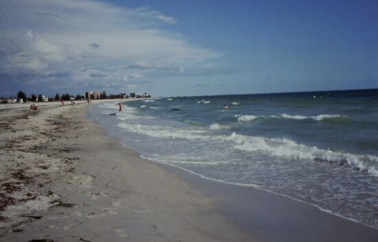 Der naturbelassene Strand