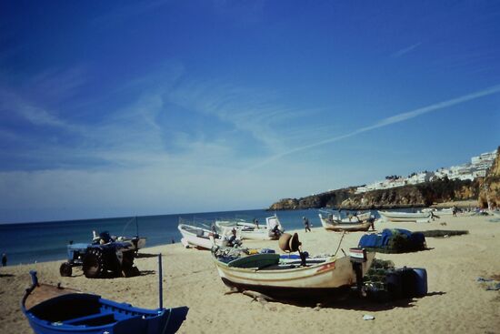 Fischerboote auf dem Strand