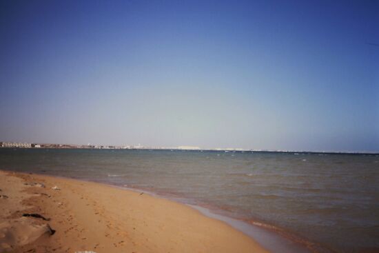 Der Strand bei der Hotelzone