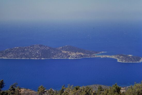 Blick auf Insel Samiopoula