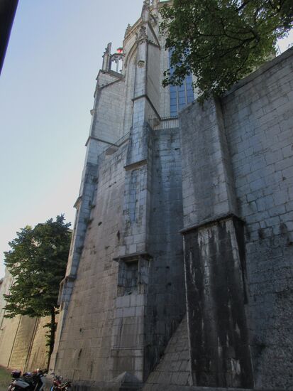 Fast wie eine Festung