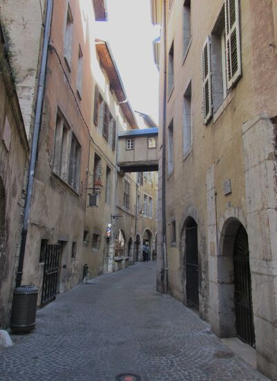 Rue Basse-du-Château