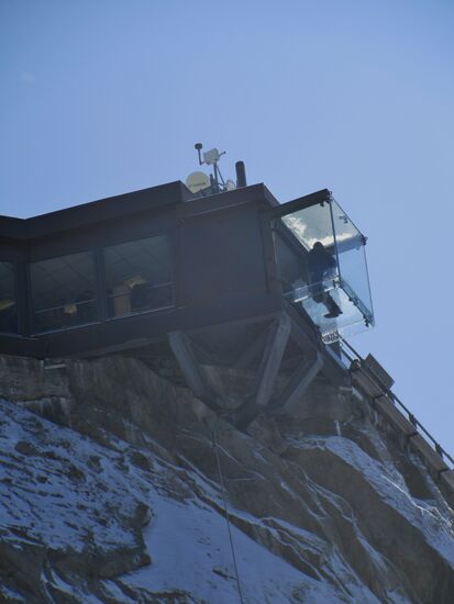 Blick auf die Glasboden-Plattform