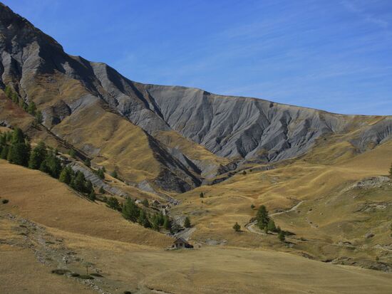 Bergpanorama wie gemalt....
