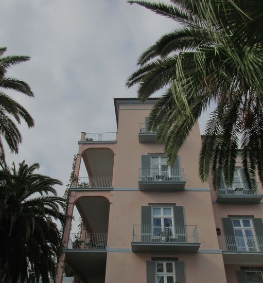 Blick auf die Churchill Suite und die Shaw Suite