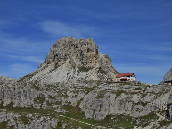 Blick auf die 3-Zinnen-Hütte