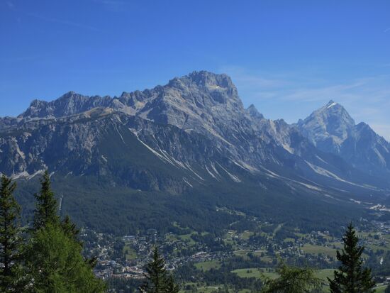 Blick auf Cortina vom Col Druscie