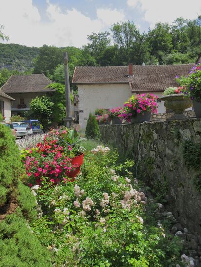 Überall Blumenschmuck