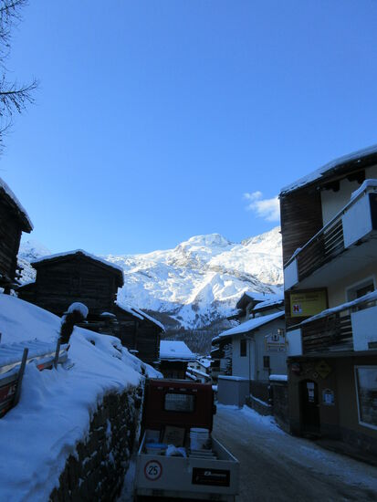 Elektroauto in Saas-Fee