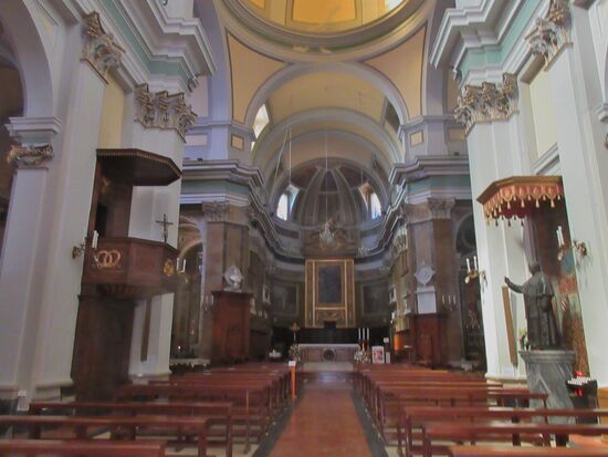 Im Inneren der Kathedrale