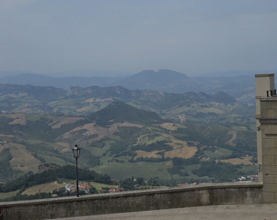 Blick auf die Umgebung von San Marino