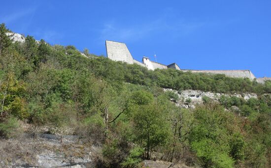 Ganz oben thront die Zitadelle