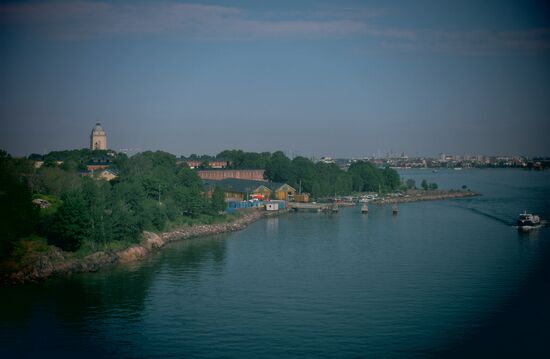 Recht schmale Durchfahrt