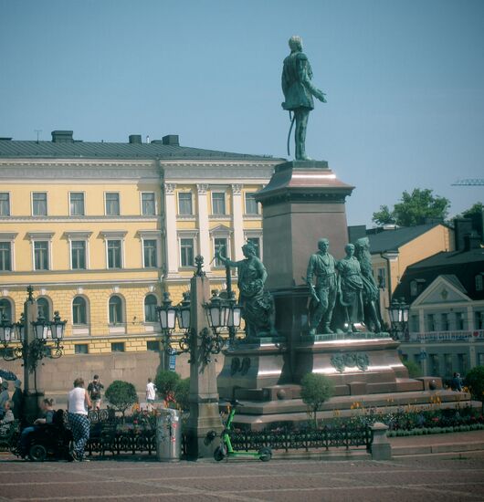 Statue Zar Alexander II.