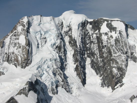 ... Ueberraschung: Berge...