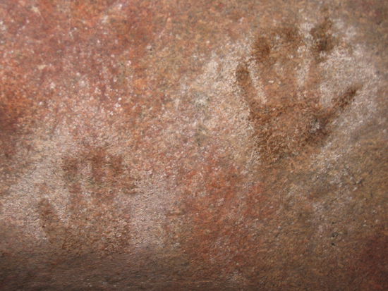 Handabdruecke in Mulka's Cave