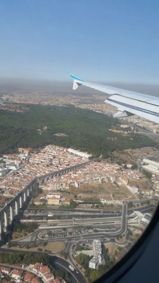 Beim Landeanflug auf Lissabon - Aqueduto das Águas Livres