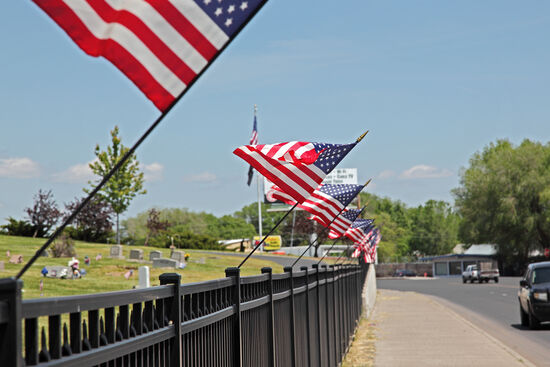 Memorial Day ist immer der letzte Montag im Mai. Der Feiertag wird begangen zum Gedenken an die im Krieg gefallenen Soldaten. Erstmals wurde der Tag 1868, 4 Jahre nach Ende des amerikanischen Bürgerkriegs, gefeiert.