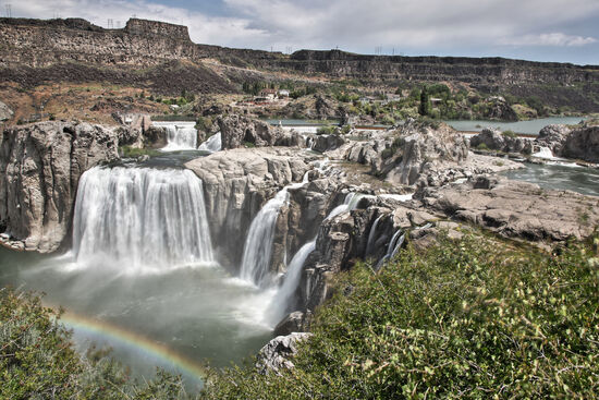 Die Shoshone Falls liegen knapp 5km ausserhalb der Stadt Twin Falls. Sie sind auch als „Niagara des Westens“ bekannt.
