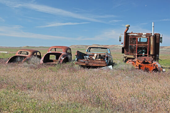 Stillleben in Oregon
Stillleben bezeichnet in der Geschichte der europäischen Kunsttradition die Darstellung toter bzw. regloser Gegenstände (Blumen, Früchte, tote Tiere, Gläser, Instrumente o.a.). Deren Auswahl und Gruppierung erfolgte nach inhaltlichen (oft symbolischen) und ästhetischen Aspekten. Quelle: Wikipedia.