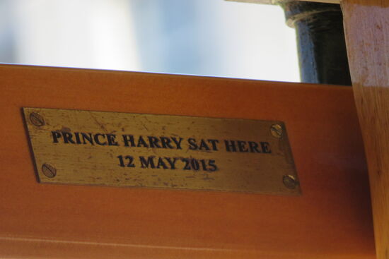 Wir durften in der sog. Royal Tram mitfahren: Prinz Harry saß in der Bahn 2015 und das Königspaar von Dänemark war 2016 Gast in der Bahn!