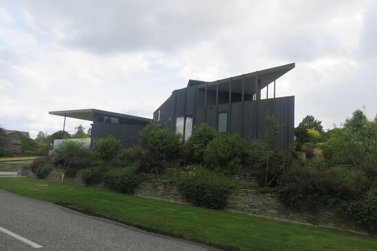 Wohnhäuser im Bungalowstil am Lake Wanaka