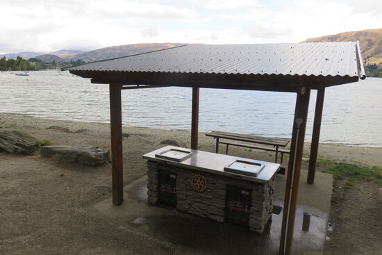 Öffentliche BBQ Station am Lake Wanaka