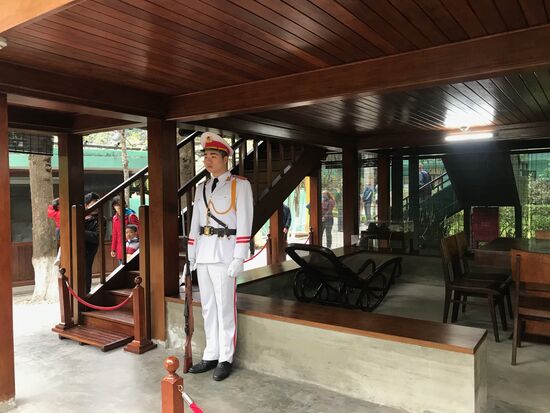 Mit viel Liebe und Sorgfalt werden Gebrauchsgegenstände und Mobiler von Ho in den Räumen aufbewahrt und der Öffentlichkeit zugänglich gemacht.