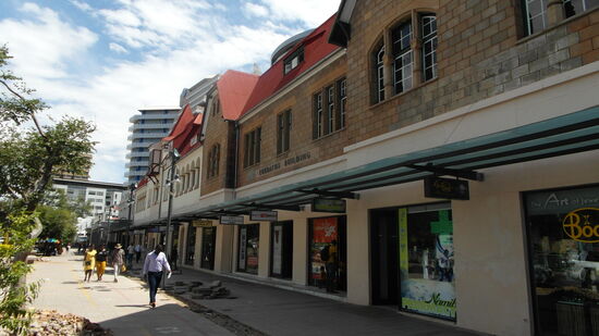 Entlang der Independence Avenue deutsche Vergangenheit.