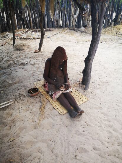 Gefäßherstellung durch die Frauen.