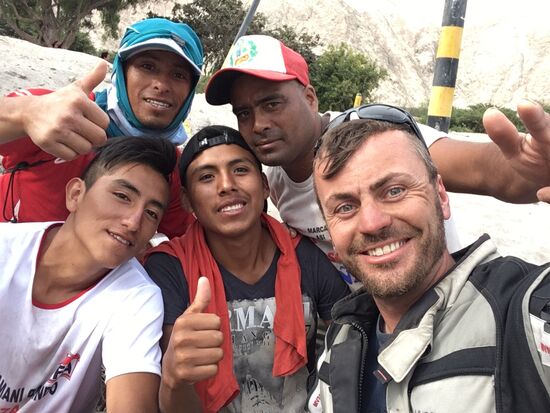 Die Helfer am Fluss....