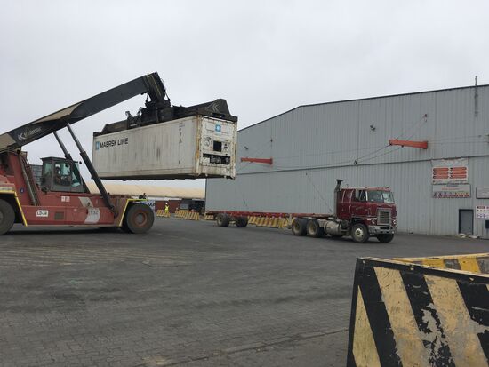 Rückverschiffung nach Deutschland. In 6 Wochen kann ich mein Motorrad wieder in Empfang nehmen...