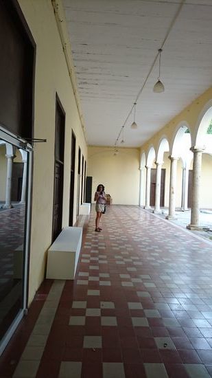 Eine Kunstgalerie, leider nix bezahlbares dabei