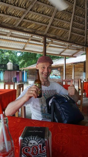 Irgendwas wird hier schon blau sein. Aber es ist nicht das Wasser