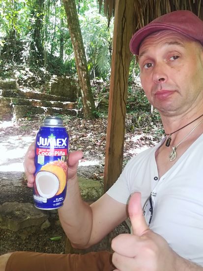 Mal ohne Alkohol. Das neue Jumex Werbegesicht