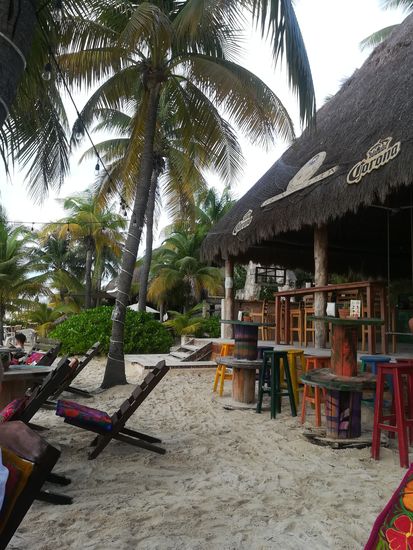Green Damon Beach Bar Playa Norte